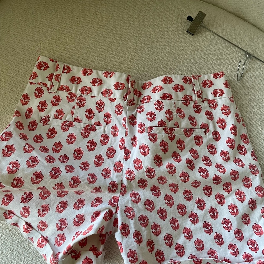 LOFT Red Floral High Waist Women's Shorts
